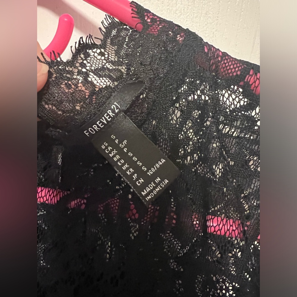 Forever 21 Size Small Lace Shirt - Picture 3 of 5